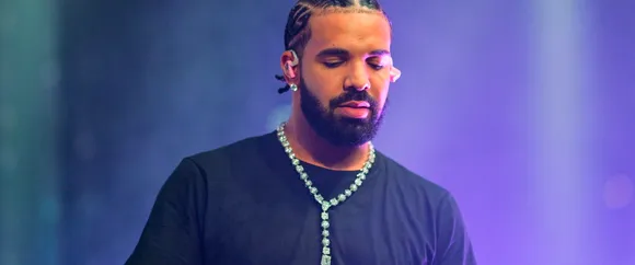 Drake’s Custom Necklace Symbolises The 42 Times he Nearly Proposed