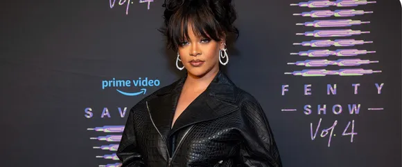Rihanna ‘Pre-gaming’ in Sporty Savage X Fenty Collection For Super Bowl