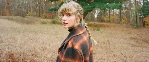 Taylor Swift at No. 1 on Artist 100 While Crosby, Still, Nash & Young Are Back on The Charts