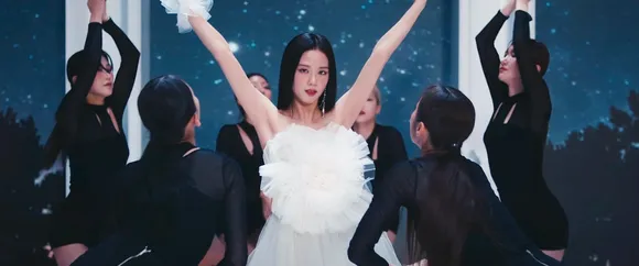 BLACKPINK’s Jisoo Releases Dance Practice Video And TikTok Challenge For ‘Flower’