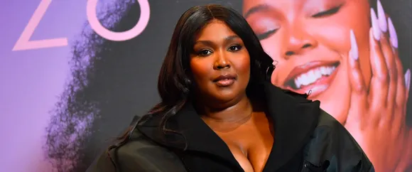 Lizzo on Battling With Strep Throat: ‘Still Hurts to Speak, But It Really Hurts to Cancel’