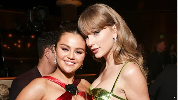 Taylor Swift And Selena Gomez Share an Adorable BFF Moment at The Golden Globes