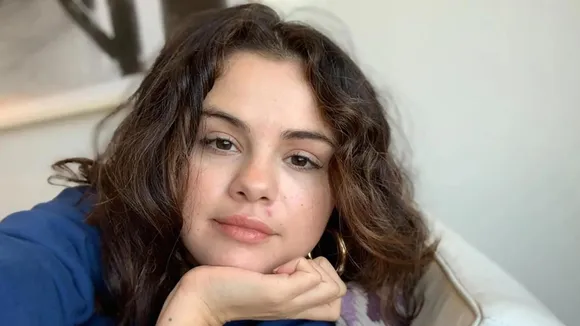 Selena Gomez Embraces Natural Beauty in Makeup-Free Selfies