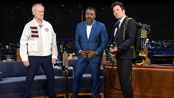 Bill Murray and Ernie Hudson Rock ‘Ghostbusters’ Theme on The Tonight Show