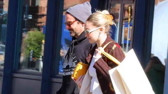 Bradley Cooper Spotted 'Smiling' and 'in Good Form' at Dinner With Gigi Hadid