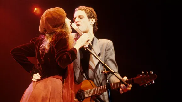 'Landslide': Exploring The Meaning Behind Stevie Nicks' Iconic Fleetwood Mac Track