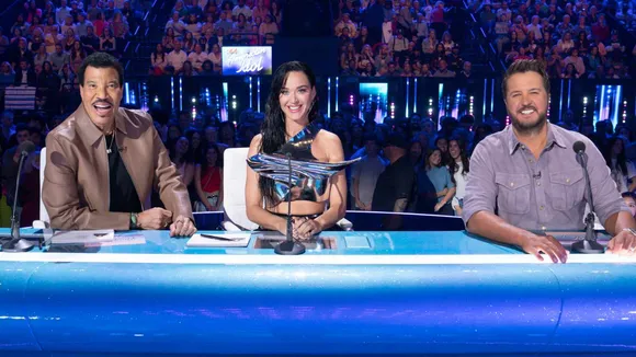 Katy Perry Recalls Wardrobe Mishap on Live 'American Idol' Broadcast
