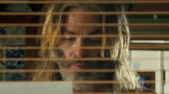 ‘Poolman’ Trailer: Chris Pine Dives Into Directing With New Film