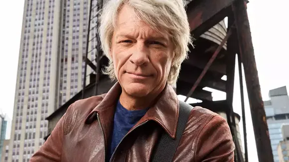 Jon Bon Jovi Reveals How 'Spirit Sister' Shania Twain Supported Him During Vocal Surgery