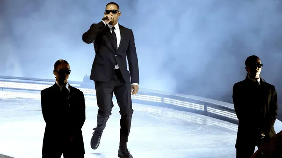 Will Smith Embodies His 'Men in Black' Character in Coachella 2024 Performance