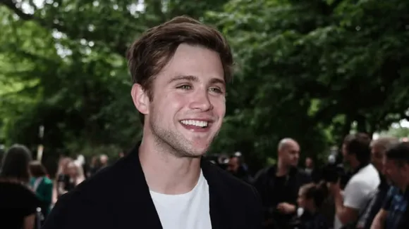 Leo Woodall Joins Cast For 'Bridget Jones' Sequel