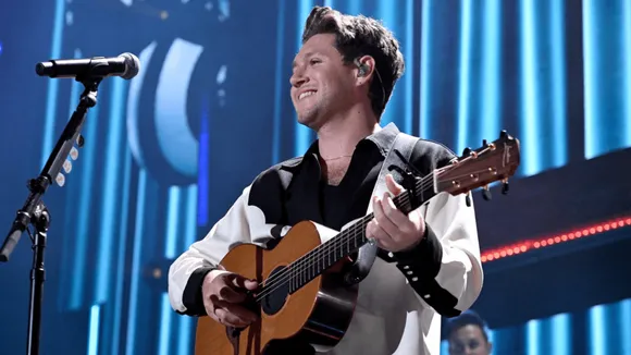 Niall Horan Walks to Concert Due to Traffic: "I Don't Think I've Walked to a Venue"