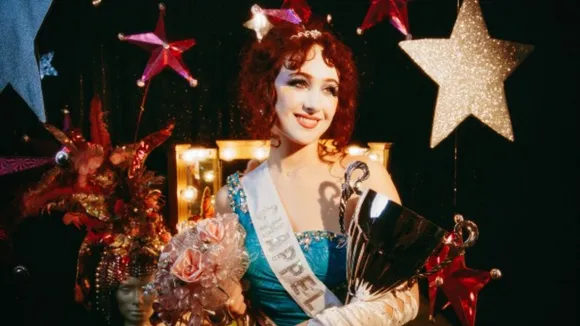 Chappell Roan Dismisses Music Chart Success: “This is Giving Valedictorian”