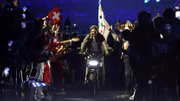 Tom Cruise Hands Over Olympics to Los Angeles at 2024 Closing Ceremony