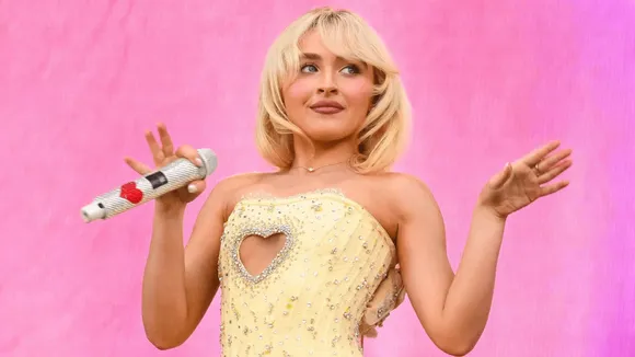 Sabrina Carpenter Performs New Song 'Slim Pickins' at Grammy Museum