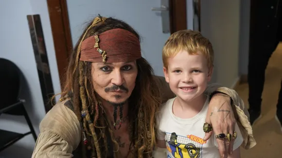Johnny Depp Delights Kids in Spain Hospital With Surprise Visit in 'Pirates of The Caribbean’ Costume