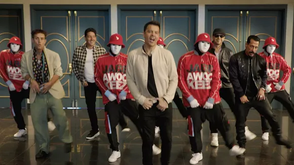 NKOTB Teams up With Jabbawockeez And Blue Man Group in Hilarious Las Vegas Residency Video