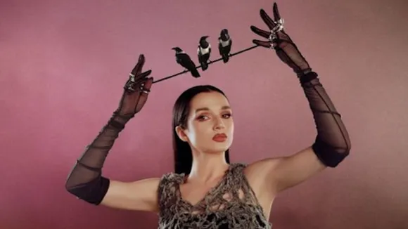 Poppy Unveils New Album ‘Negative Spaces’ Alongside Intense Single ‘They’re All Around Us’