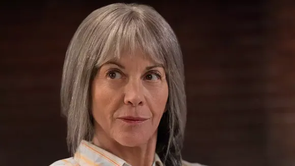 Wendie Malick Embraces Unglamourous Role as a Witch in ‘The Chicken Sisters’