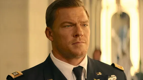 ‘Reacher’ Star Alan Ritchson Takes on New Sci-Fi Thriller 'War Machine'