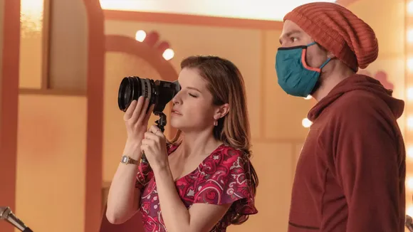 Anna Kendrick Describes Directing And Starring in ‘Woman of the Hour’ as Working “With a Blindfold on”