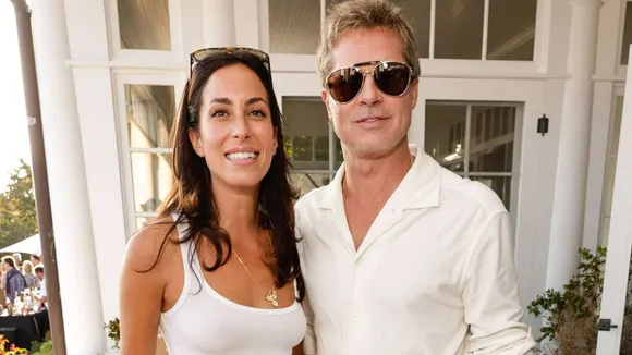 Brad Pitt and Ines de Ramon Plan a Cozy Thanksgiving