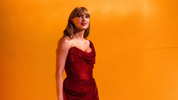 Taylor Swift Went Back to Tip Workers While Leaving Grammy Party