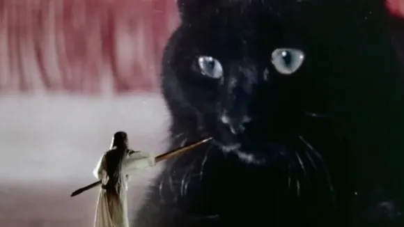 ‘The Uncanny’: Cats Plot to Take Over the World In This Horror Gem