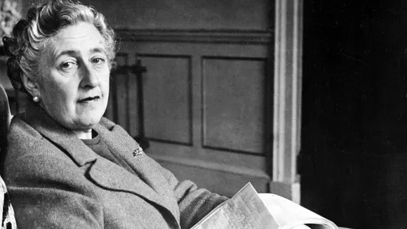 Agatha Christie’s Writing Formula: What Makes Her Mysteries So Addictive?