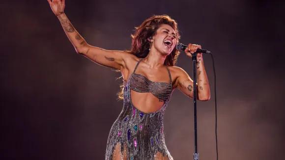 Miley Cyrus Unveils Emotional New Ballad, ‘More To Lose’
