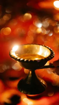 Religious significance of lighting a diya