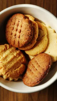 Biscuit in Hindi