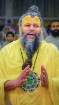 Period During Pilgrimage, Thirt Yatra Me Period Aane Par Kya Kare, Premanand Maharaj Ki Salah,  Period Me Bhagwan ka Darshan Karna Chahiye, Premanand Ji Maharaj, Premanand Ji Maharaj Tips,   Premanand Ji Maharaj  Quotes