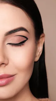 Eyeliner for party makeup