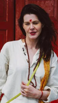 Rudraksha Rules, can women wear rudraksha or not, rudraksha rules, rudraksha ke niyam, rudraksha benefits, rudraksha vastu tips, rudraksha upay