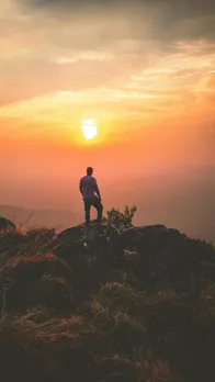 Explore These 10 Scenic Trail Towns in India