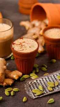 How to Make Healthy and Aromatic Saffron Tea