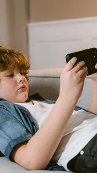 Simple Tips to Save Kids from Mobile Phone Addiction