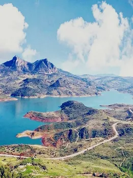 स्पेन की खूबसूरती देख हो जाएगा प्यार