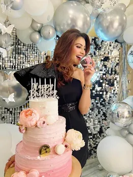 कुछ इस अंदाज में उर्वशी रौतेला ने सेलिब्रेट किया 28वां जन्मदिन