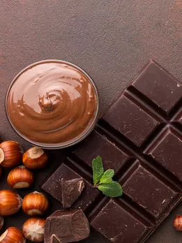 ग्लोइंग स्किन के लिए चॉक्लेट फेस मास्क