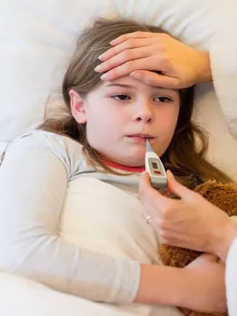 डेंगू के बाद जल्द रिकवरी के लिए जरूर खाएं ये 4 फल