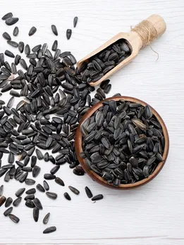 कलौंजी खाने से मिल सकते हैं ये चमत्कारी फायदे