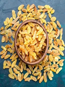 खाली पेट किशमिश पानी पीने के ये हैं जबरदस्त फायदे
