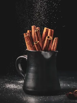 बढ़े हुए वजन से हैं परेशान तो दालचीनी का करें सेवन, घटेगा वजन