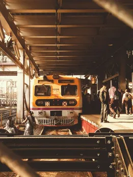 होली पर कन्फर्म रेल टिकट! IRCTC से तत्काल टिकट पाने के नुस्खे