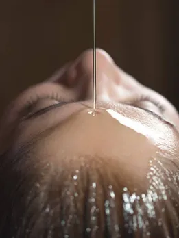 आपकी त्वचा के स्वास्थ्य के लिए 7 अच्छे तेल