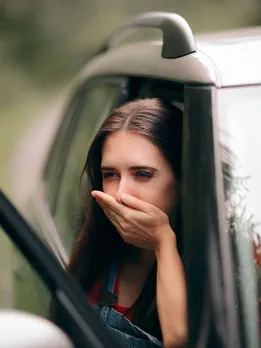 मोशन सिकनेस से बचने के आसान उपाय