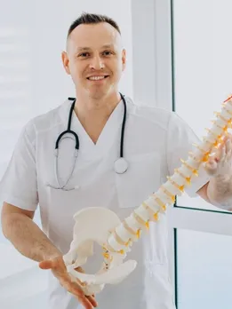 सावधान! हड्डियों से कैल्शियम सोख लेती हैं ये चीज़ें