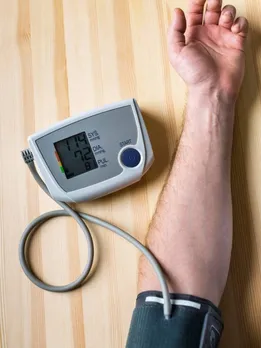 हाई ब्लड प्रेशर को कंट्रोल करने के लिए डाइट में शामिल करें ये 6 फूड्स